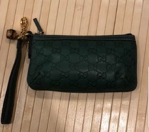 Authentic Gucci Jolicoeur Wristlet